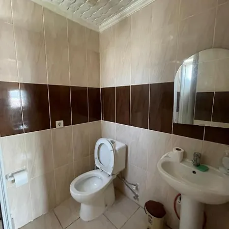 Uemraniye Esenkent Des דירה